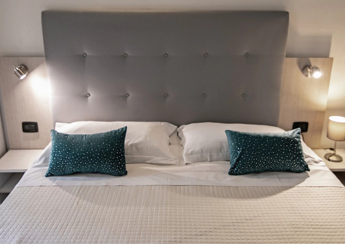 media.Gallery-standard 2