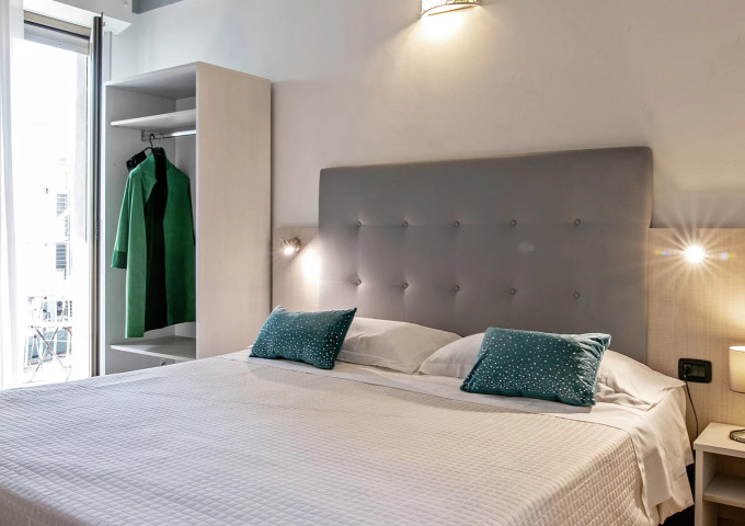 media.Gallery-standard 4