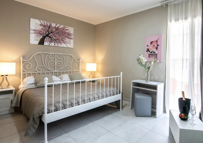 media.Gallery-superior 1